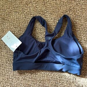 Athleta navy sports bra with cup inserts, NWT size small
